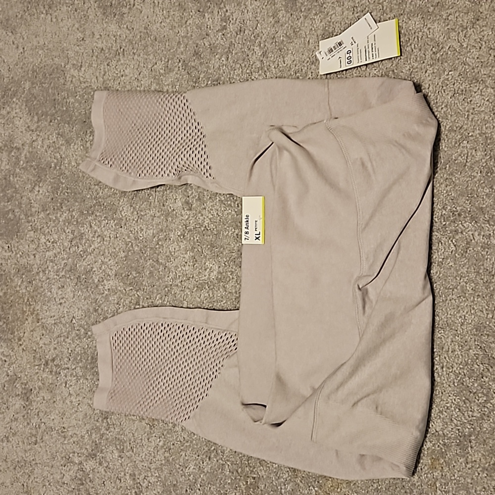 Old navy 7/8 ankle leggings athletic go dry XL petite